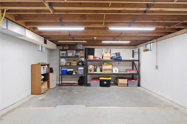 2715 Blue Rock Drive, Beavercreek, OH 45434