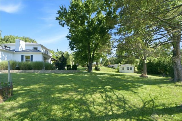2715 Blue Rock Drive, Beavercreek, OH 45434