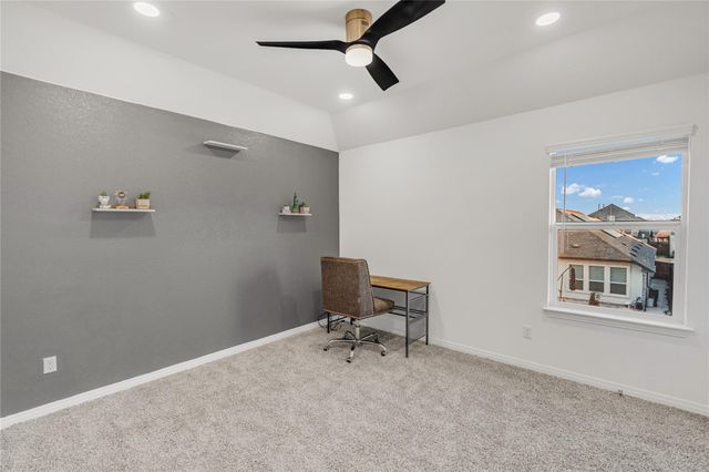 111 Fortuna CT, Liberty Hill, TX 78642