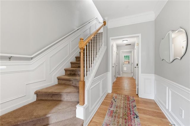 4011 Edgecomb Drive, Roswell, GA 30075