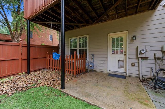 4011 Edgecomb Drive, Roswell, GA 30075