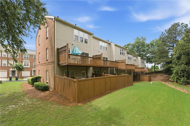 4011 Edgecomb Drive, Roswell, GA 30075