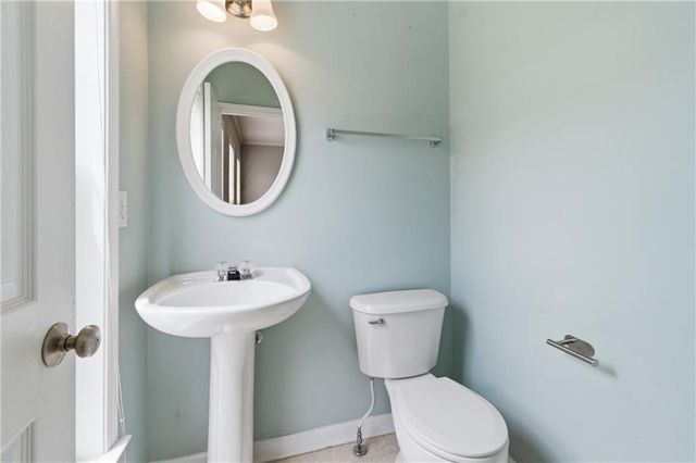 4011 Edgecomb Drive, Roswell, GA 30075