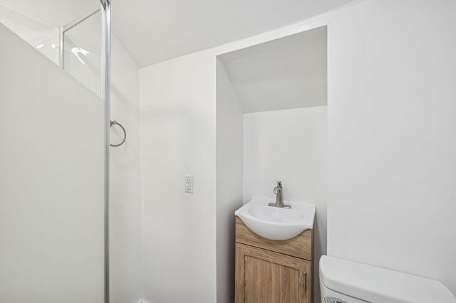 114 Oak St, Mcminnville, TN 37110