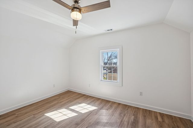 114 Oak St, Mcminnville, TN 37110