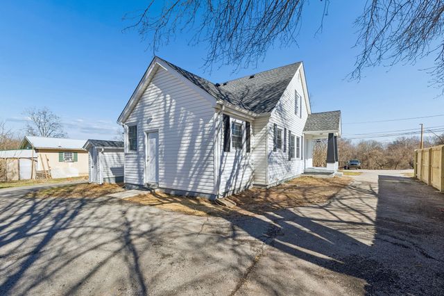 114 Oak St, Mcminnville, TN 37110