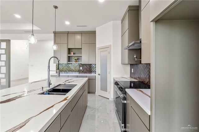 514 Oriole Drive, Los Fresnos, TX 78566