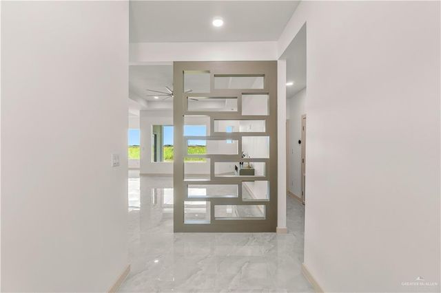 514 Oriole Drive, Los Fresnos, TX 78566