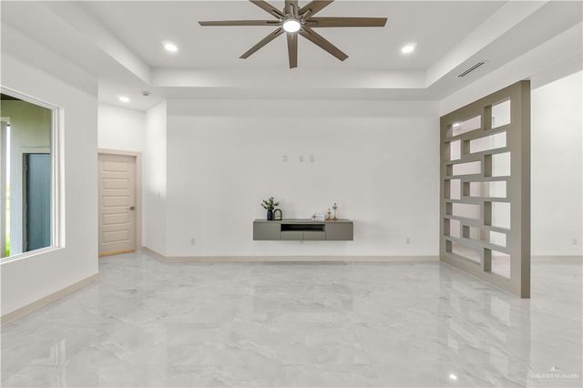 514 Oriole Drive, Los Fresnos, TX 78566