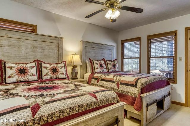 3965 Ole Smoky Way, Sevierville, TN 37862