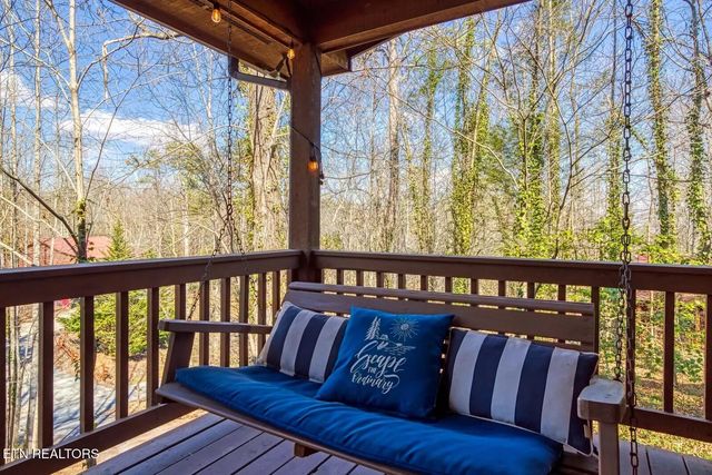 3965 Ole Smoky Way, Sevierville, TN 37862