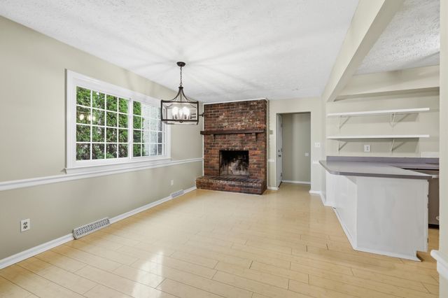 512 Cromwell Way, Lexington, KY 40503