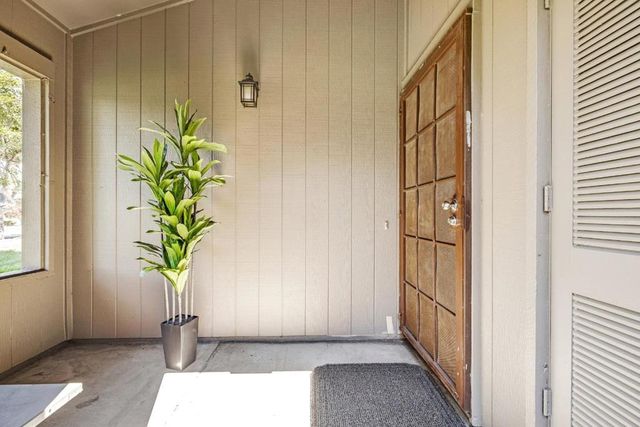 3405 Catalina Avenue, Alameda, CA 94502