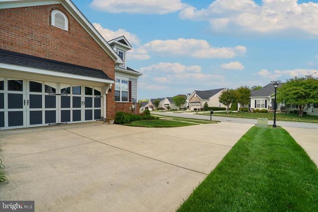120 HAWTHORNE GREENE CIR, La Plata, MD 20646