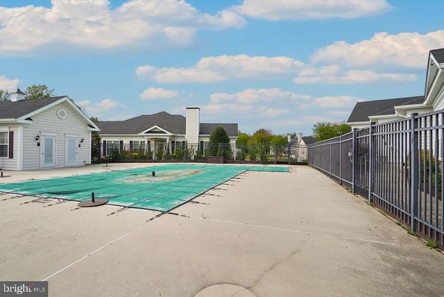 120 HAWTHORNE GREENE CIR, La Plata, MD 20646