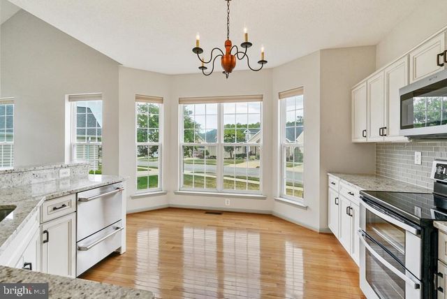 120 HAWTHORNE GREENE CIR, La Plata, MD 20646