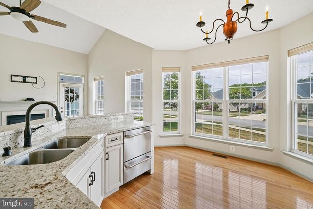 120 HAWTHORNE GREENE CIR, La Plata, MD 20646