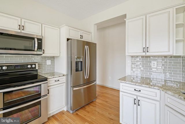 120 HAWTHORNE GREENE CIR, La Plata, MD 20646