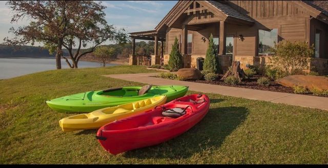14 Palmilla Court, Gordonville, TX 76245