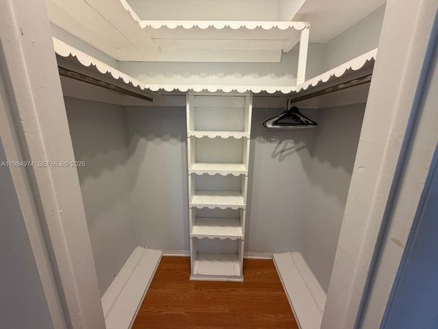 630 Layne Blvd 215, Hallandale Beach, FL 33009