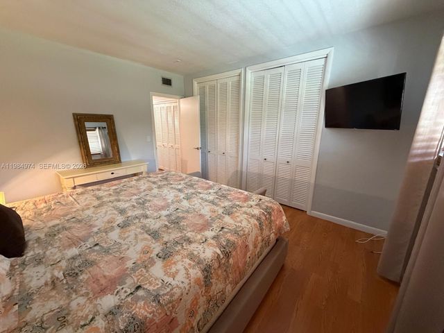 630 Layne Blvd 215, Hallandale Beach, FL 33009