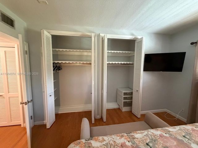 630 Layne Blvd 215, Hallandale Beach, FL 33009