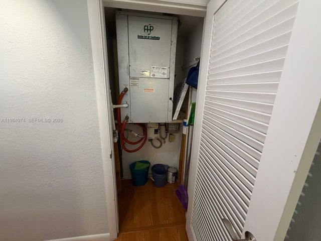 630 Layne Blvd 215, Hallandale Beach, FL 33009