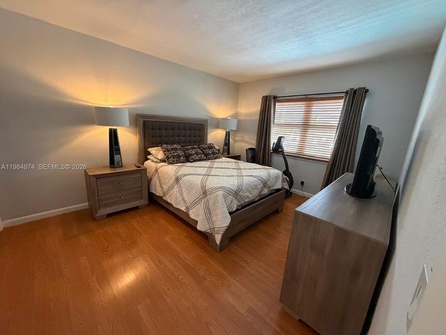 630 Layne Blvd 215, Hallandale Beach, FL 33009