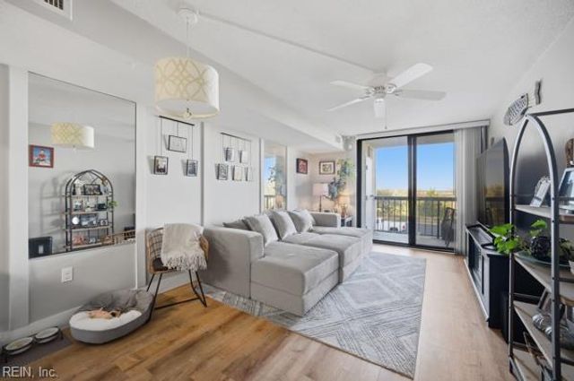 3288 Page Ave Apt 105, Virginia Beach, VA 23451