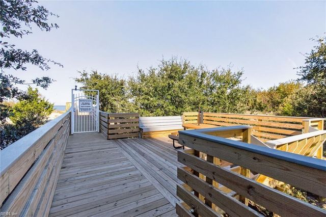 3288 Page Ave Apt 105, Virginia Beach, VA 23451