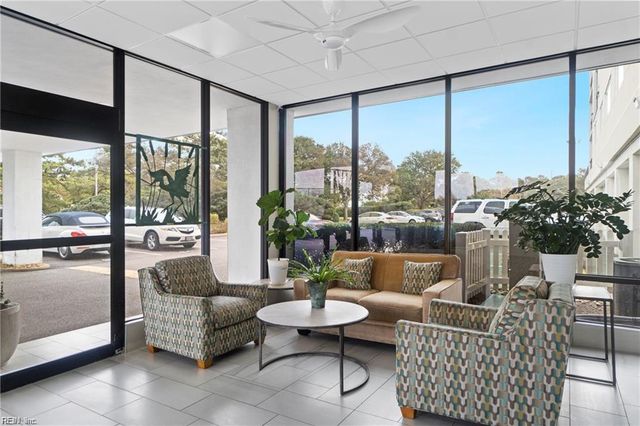 3288 Page Ave Apt 105, Virginia Beach, VA 23451