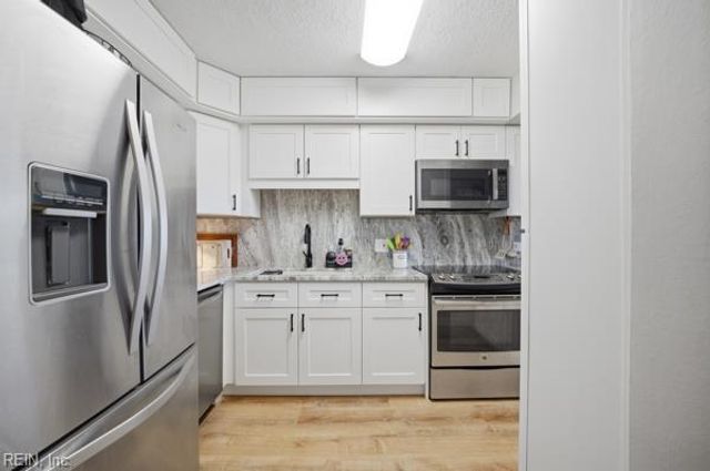 3288 Page Ave Apt 105, Virginia Beach, VA 23451