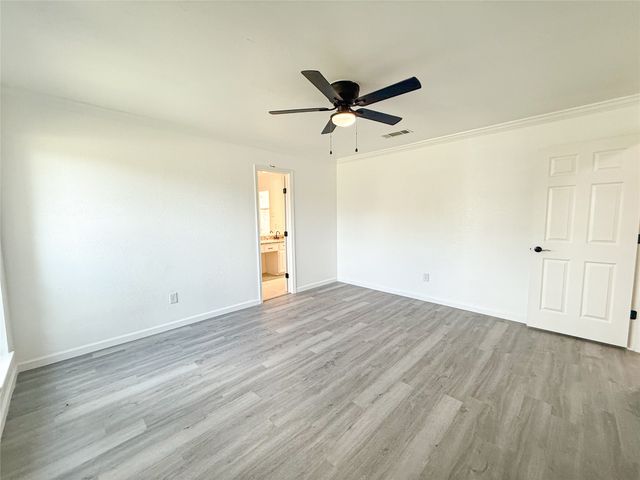 2008 Gardanne Lane, Carrollton, TX 75007