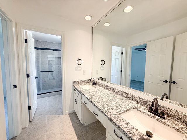 2008 Gardanne Lane, Carrollton, TX 75007