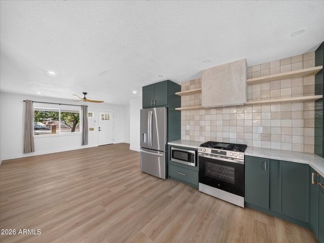 1712 E Whitton Avenue, Phoenix, AZ 85016