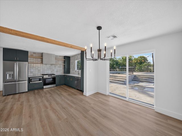 1712 E Whitton Avenue, Phoenix, AZ 85016