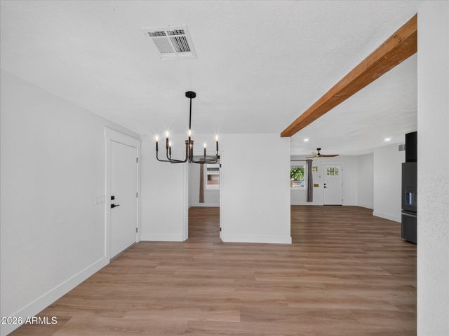1712 E Whitton Avenue, Phoenix, AZ 85016