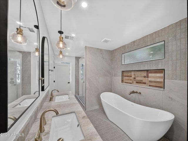 1712 E Whitton Avenue, Phoenix, AZ 85016