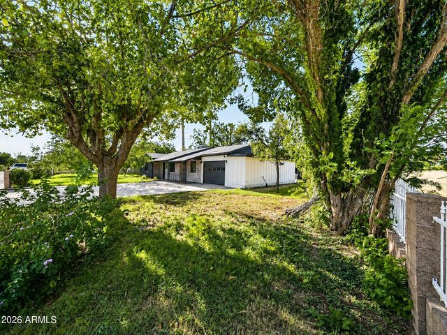 1712 E Whitton Avenue, Phoenix, AZ 85016