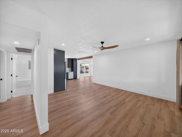 1712 E Whitton Avenue, Phoenix, AZ 85016