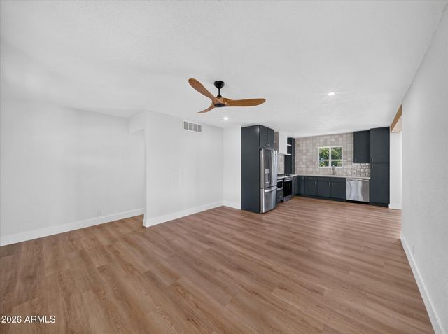 1712 E Whitton Avenue, Phoenix, AZ 85016