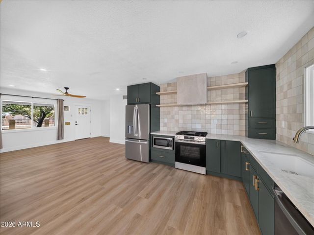 1712 E Whitton Avenue, Phoenix, AZ 85016