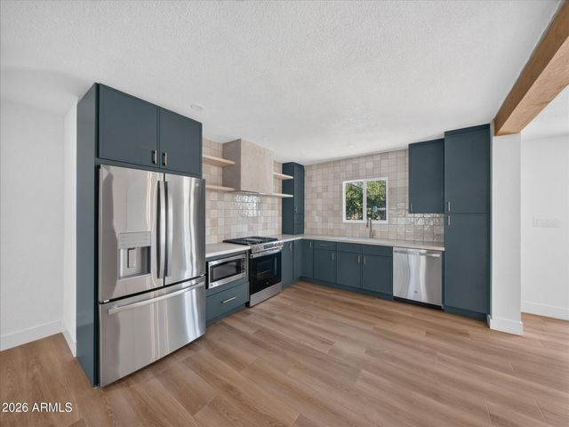 1712 E Whitton Avenue, Phoenix, AZ 85016