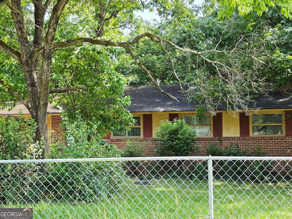 2448 Rosen Avenue, Macon, GA 31206