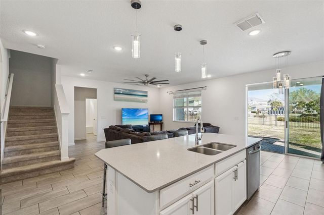 609 FORTUNA DRIVE, Davenport, FL 33837