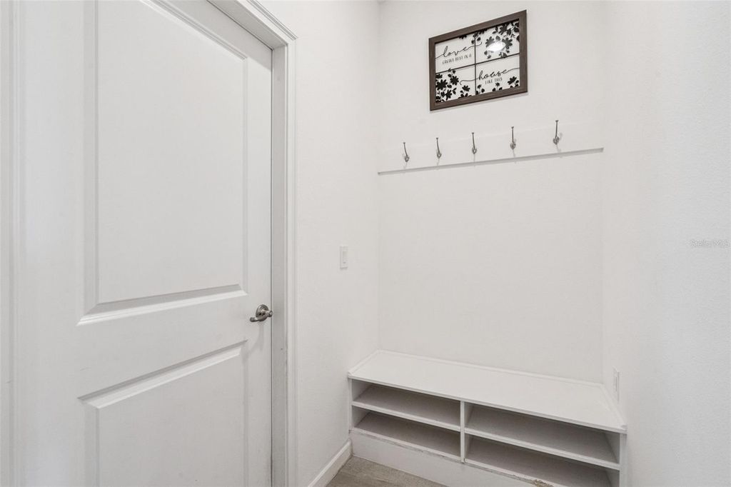 Image 23 of property listing at 609 FORTUNA DRIVE, Davenport, FL 33837