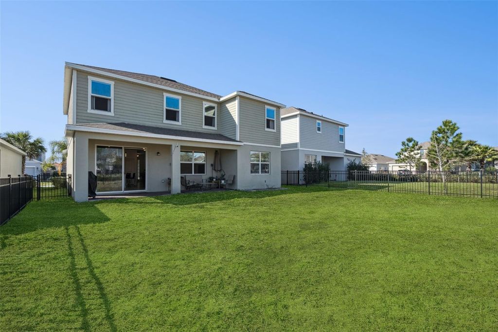 Image 26 of property listing at 609 FORTUNA DRIVE, Davenport, FL 33837