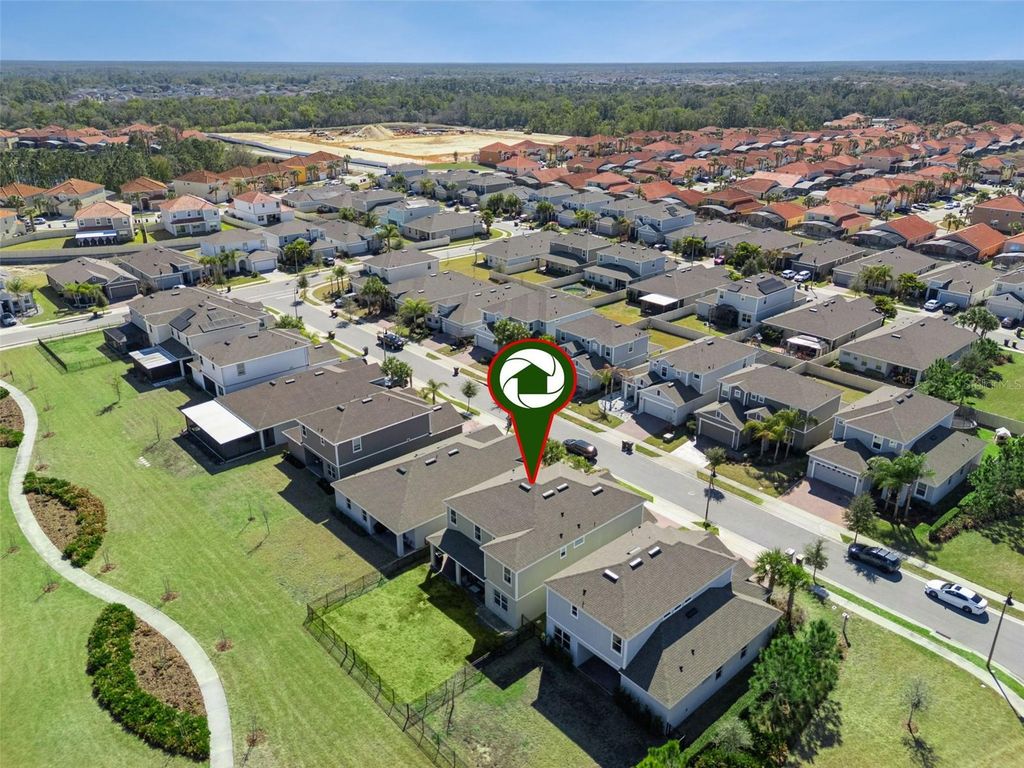 Image 33 of property listing at 609 FORTUNA DRIVE, Davenport, FL 33837