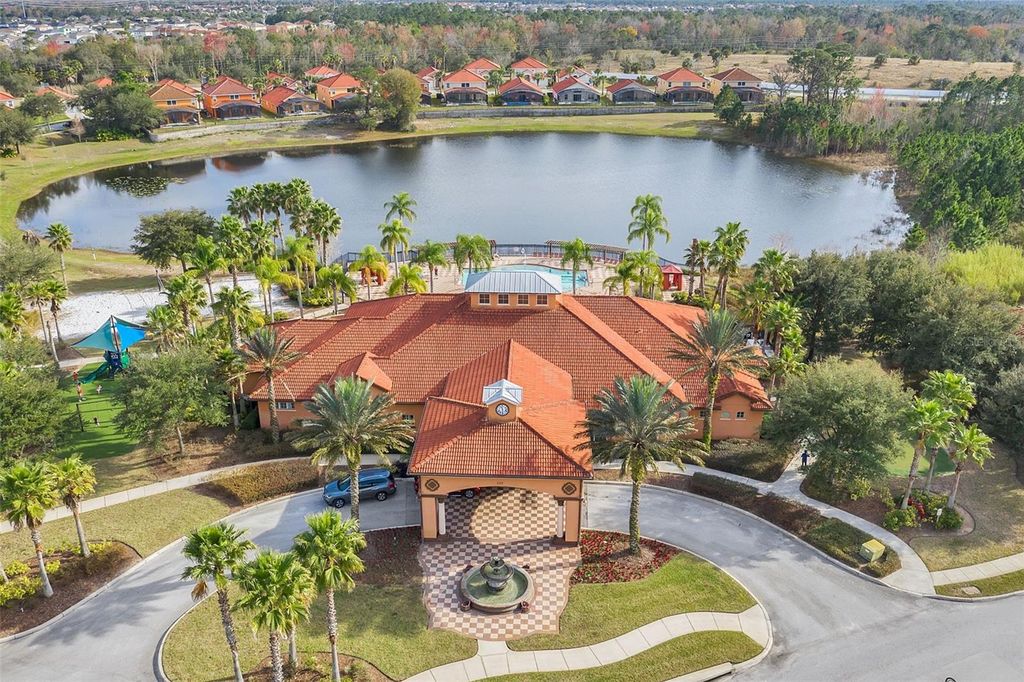 Image 37 of property listing at 609 FORTUNA DRIVE, Davenport, FL 33837