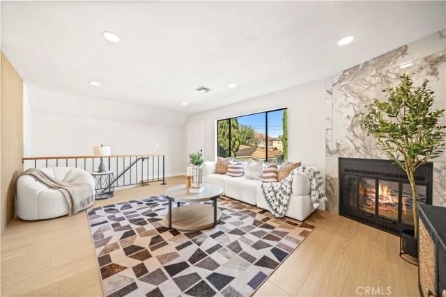 1805 Vine F, Alhambra, CA 91801